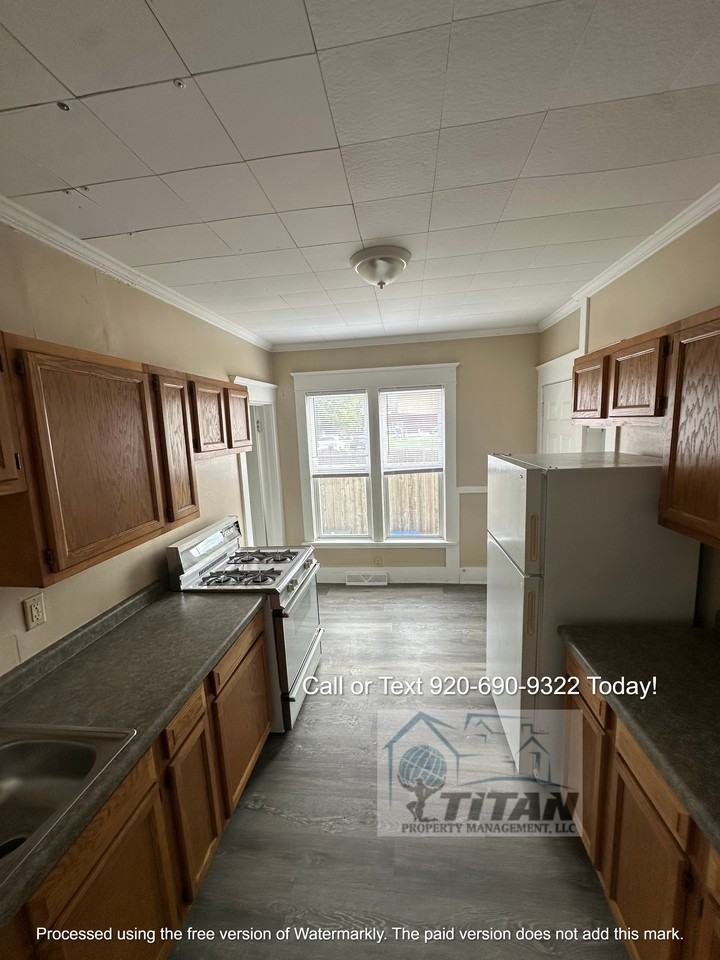 50 W 7th, Oshkosh - Photo 6 of 6
