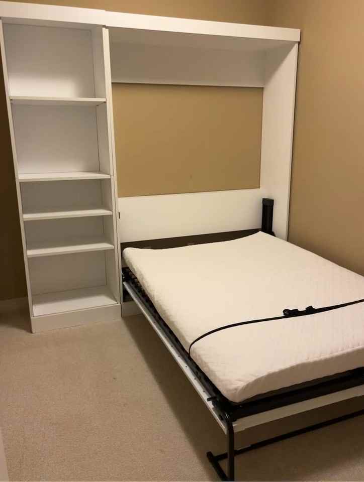 10121 80 Ave Nw - Photo 4 of 13