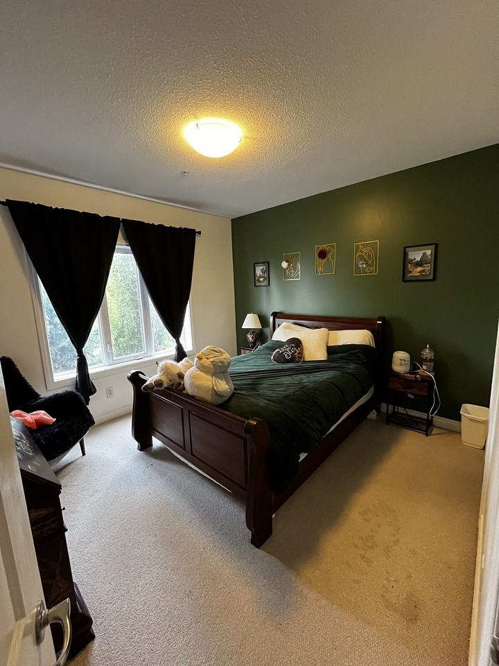 10121 80 Ave Nw - Photo 6 of 13