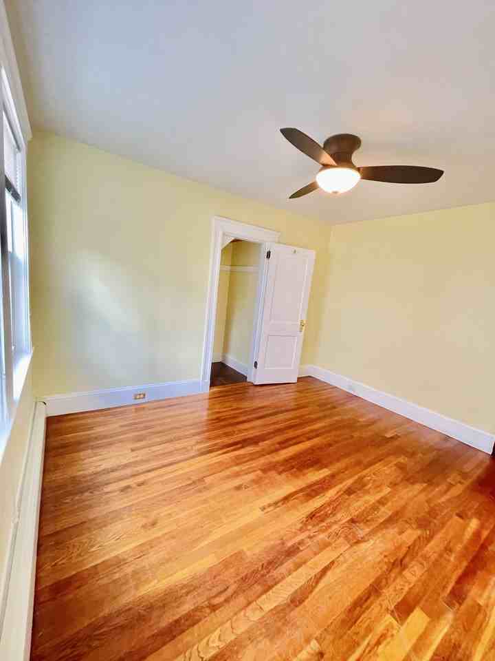 51 Glenmont Rd #NA - Photo 5 of 10