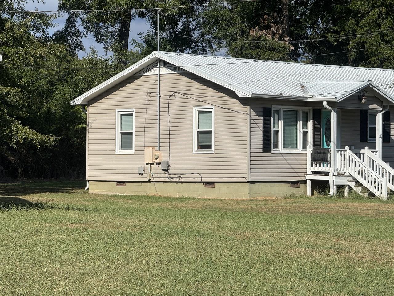 5606 2nd St #NA - Photo 4 of 4