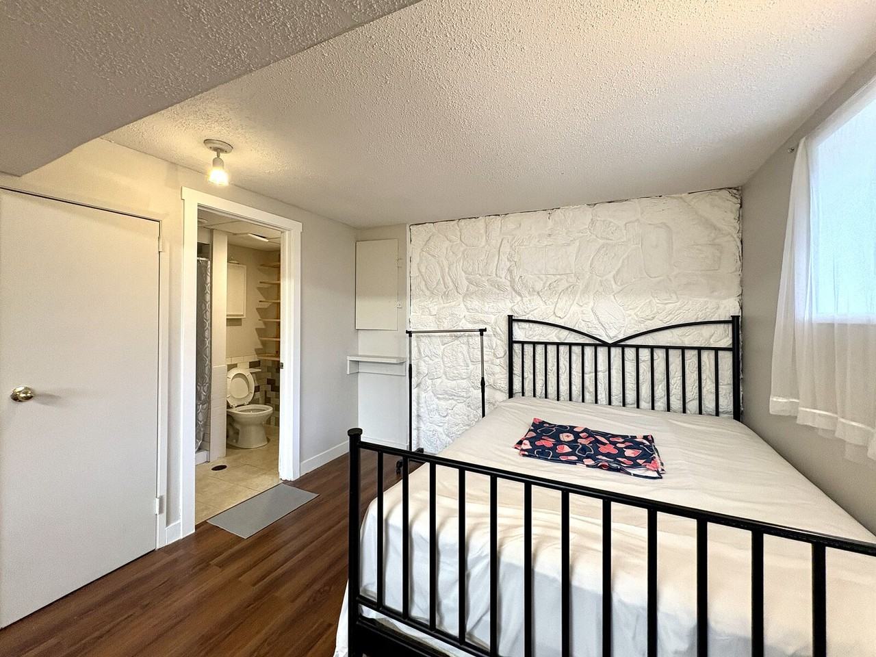 3061 30a St Se - Photo 6 of 13