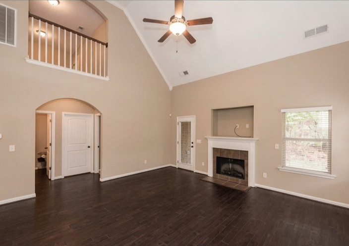 3076 Rosewalk Dr #NA - Photo 5 of 15