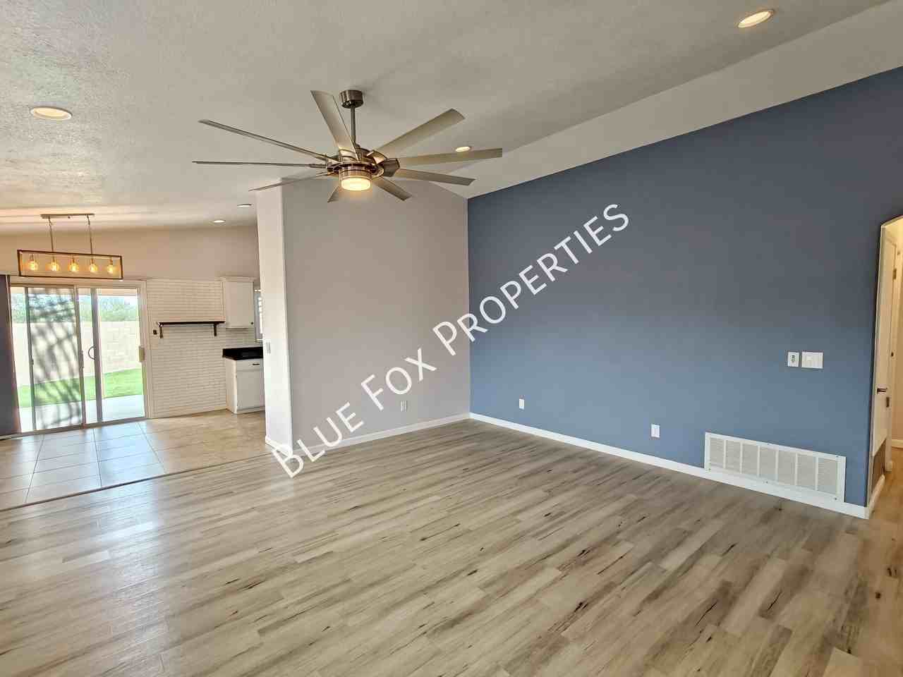 8854 E Citrus Tree Dr - Photo 4 of 32