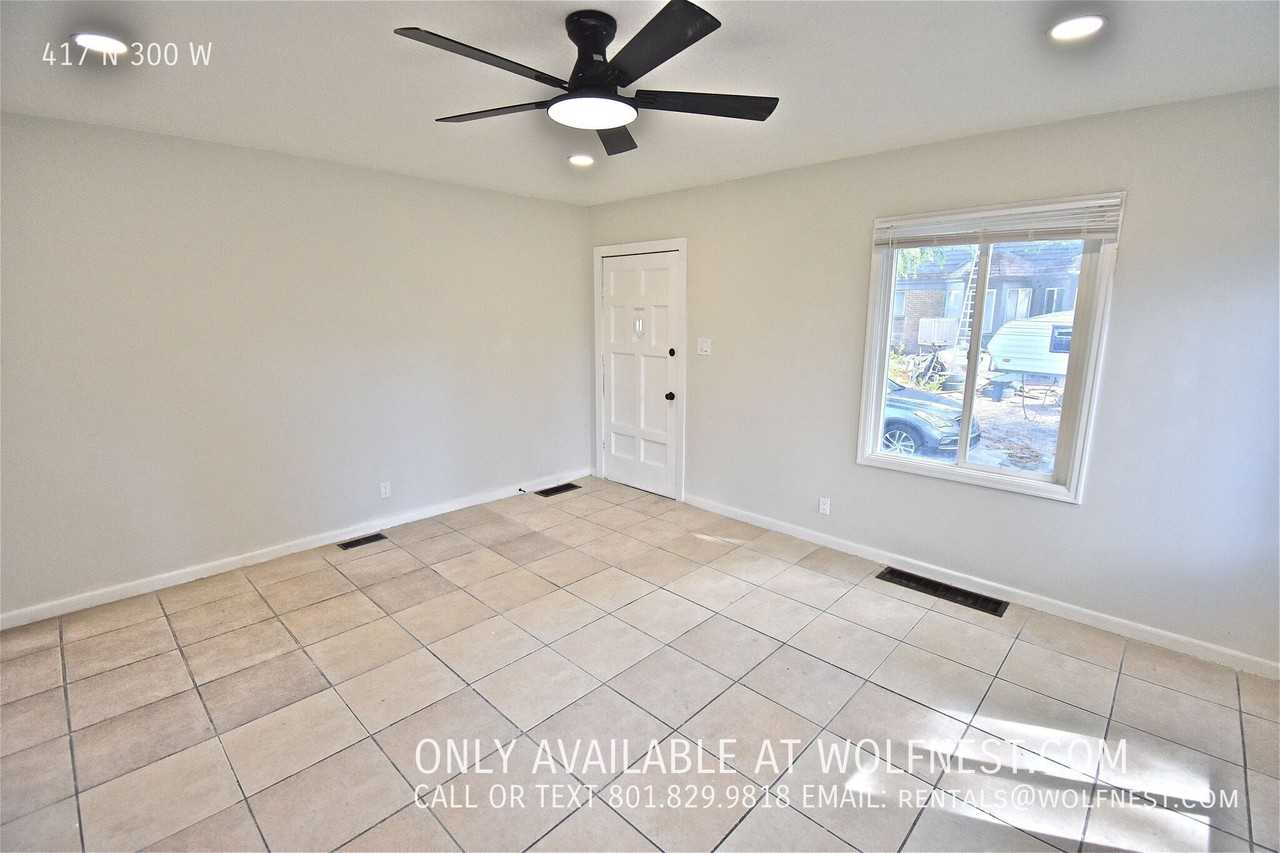 417 N 300 W - Photo 4 of 37