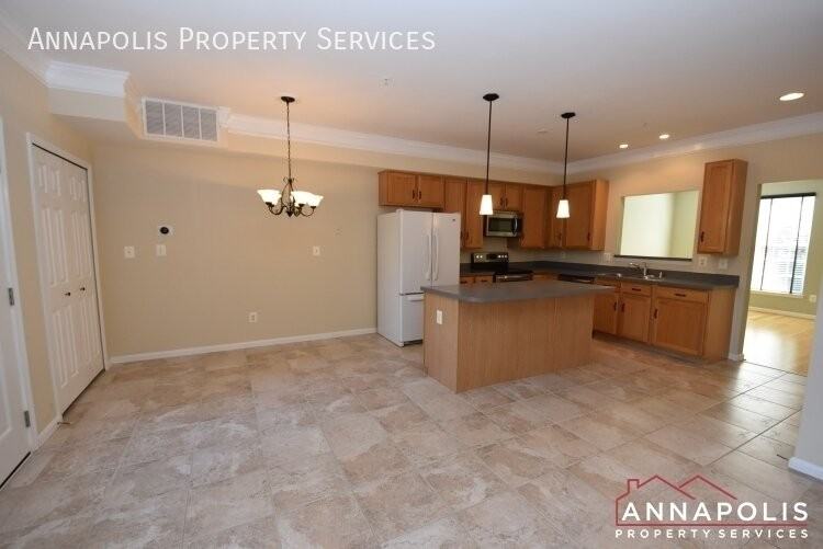 35 Harbour Heights Dr - Photo 4 of 20