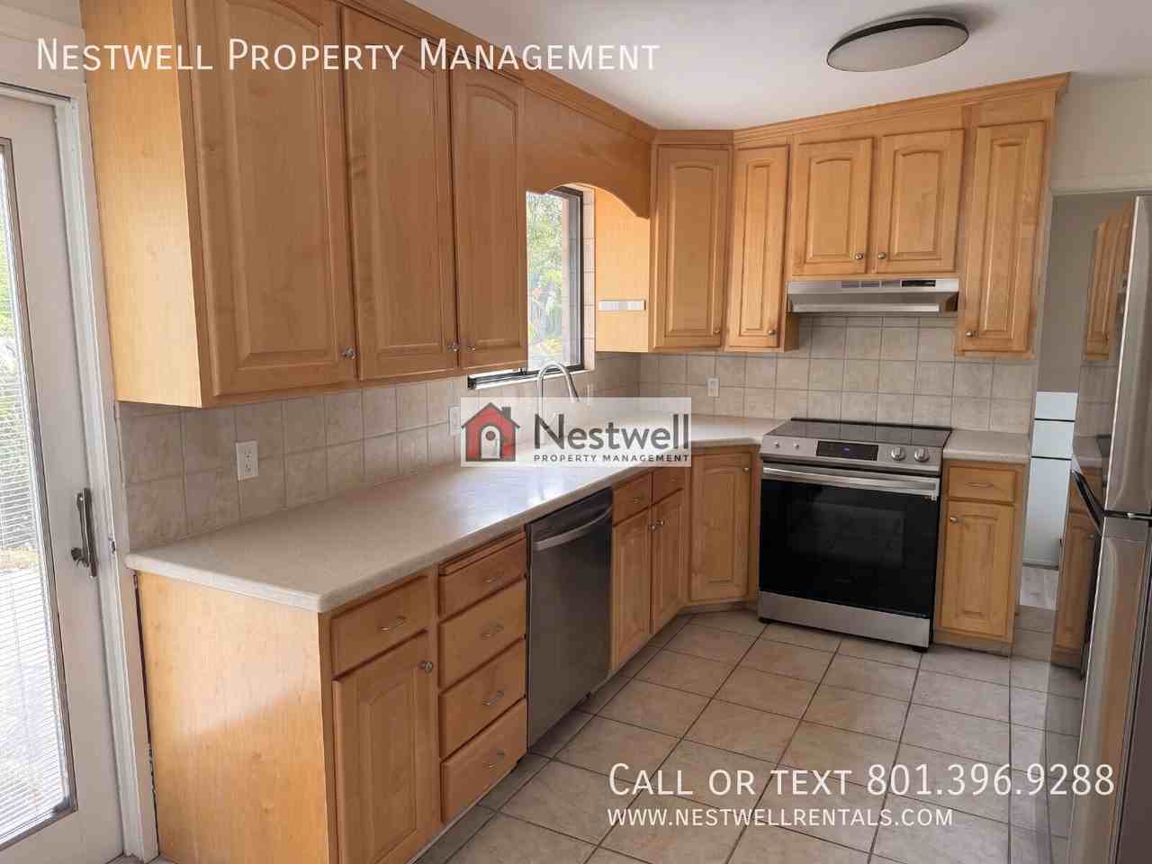 2200 E 7110 S - Photo 2 of 11