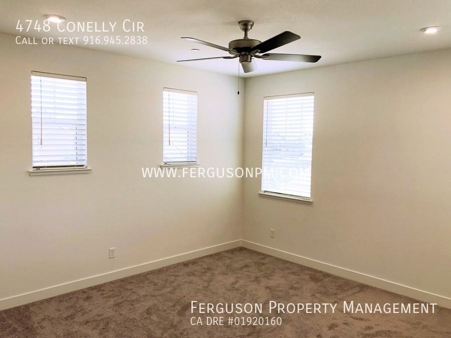 4748 Conelly Cir - Photo 5 of 17