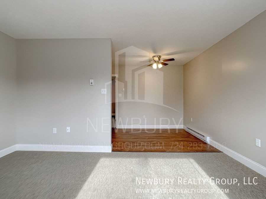 50 Sunbury Est - Photo 2 of 25