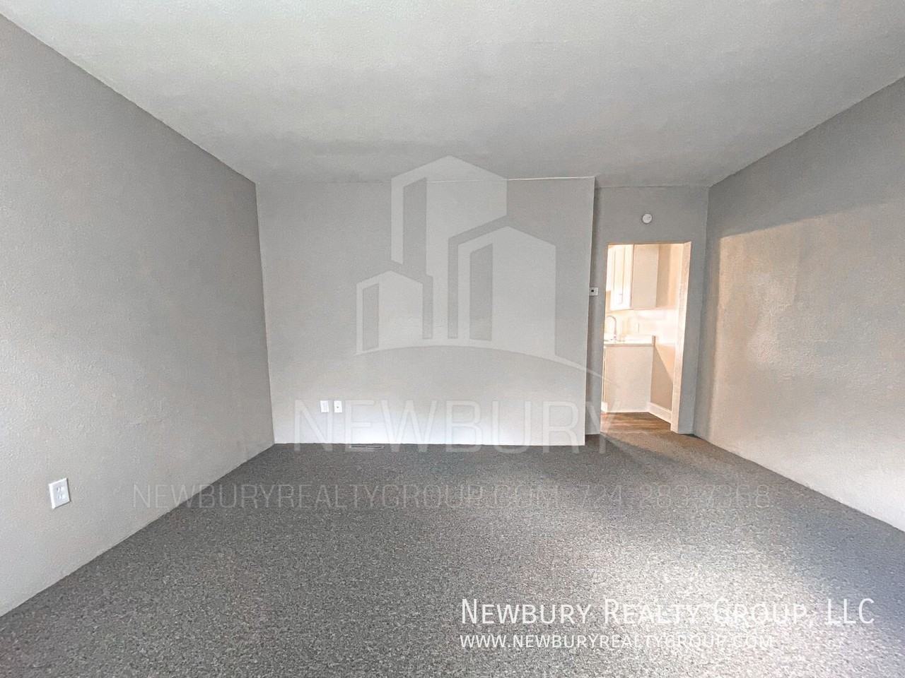 11 South St - Photo 3 of 39