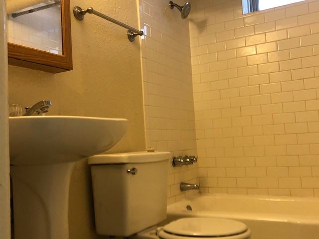 1205 N Washington St #B2 - Photo 7 of 8