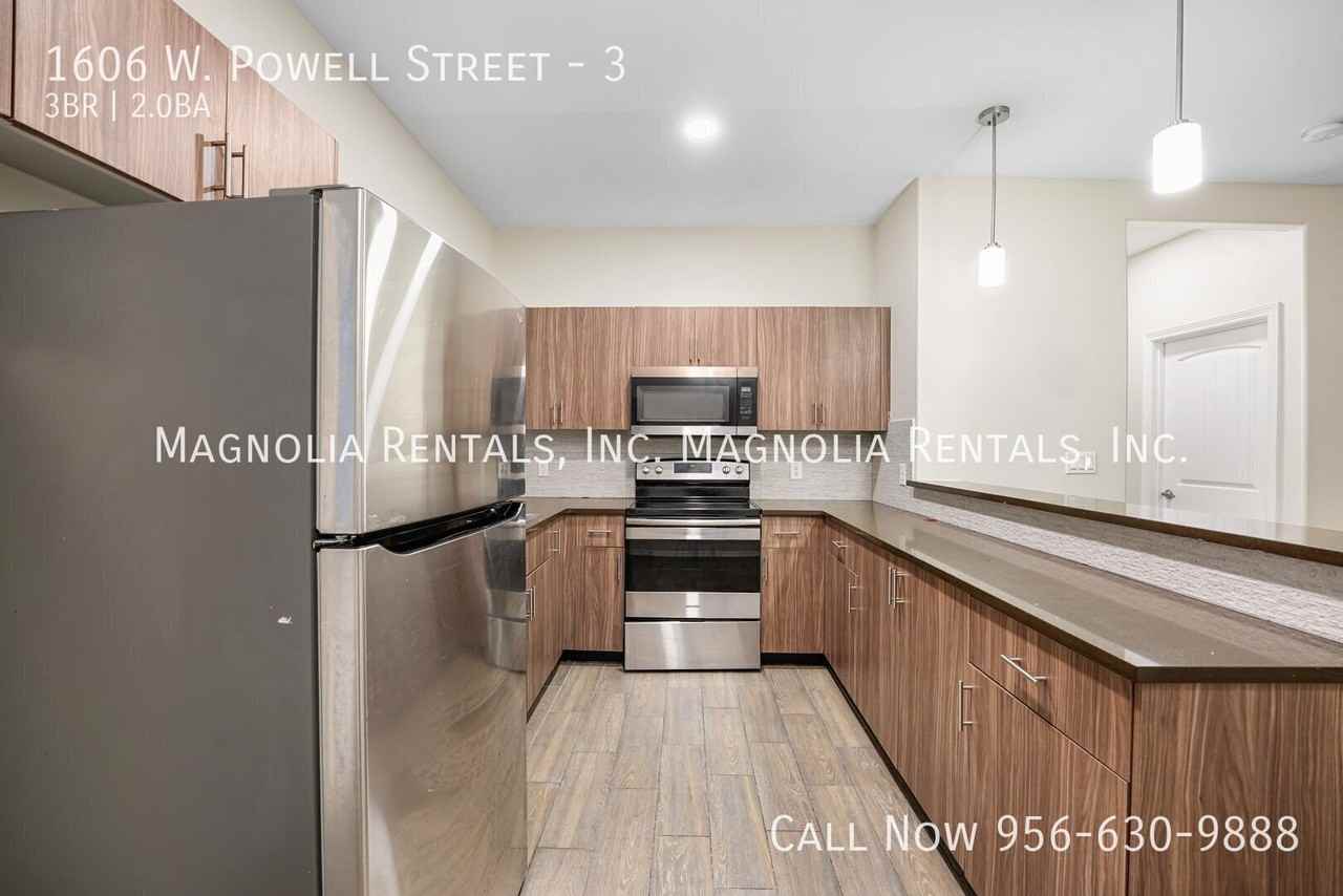 1606 W Powell St #3 - Photo 6 of 15