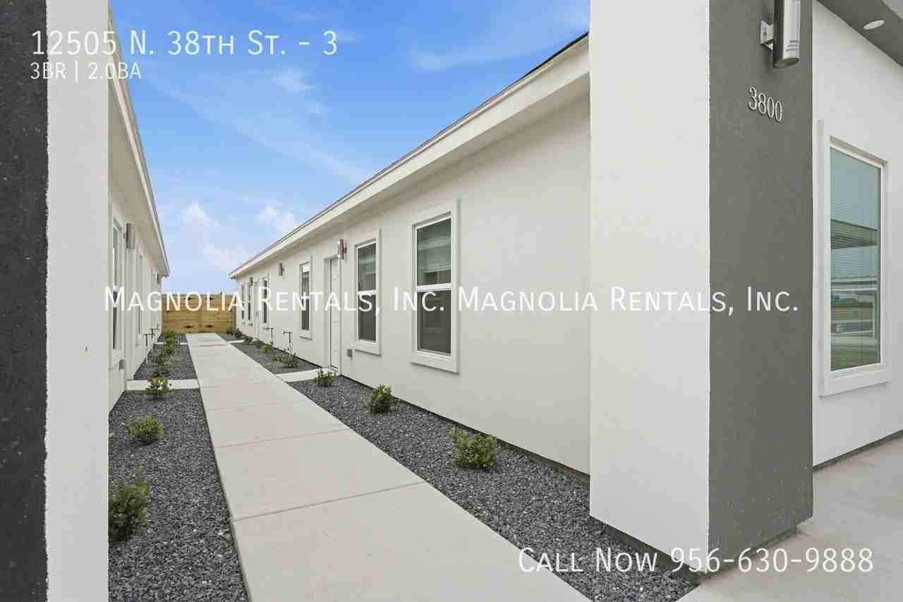 N 38th Ln #3 - Photo 2 of 15