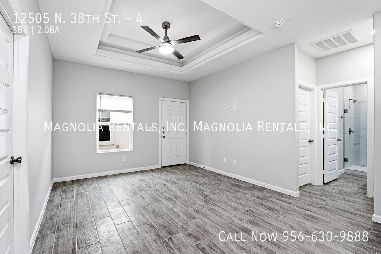 N 38th Ln #4 - Photo 6 of 16