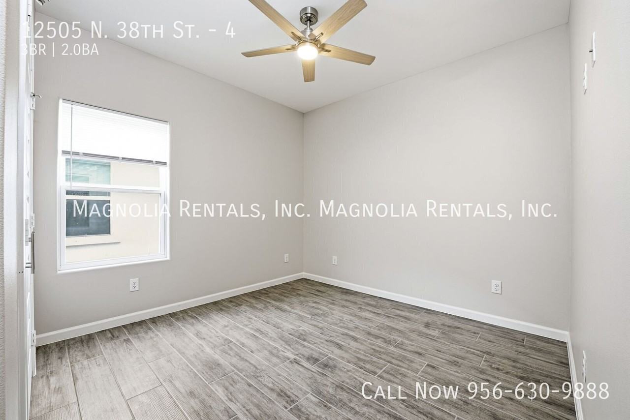 N 38th Ln #4 - Photo 7 of 16