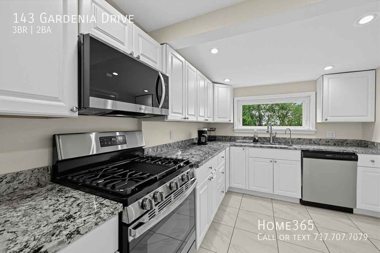 143 Gardenia Dr - Photo 7 of 16