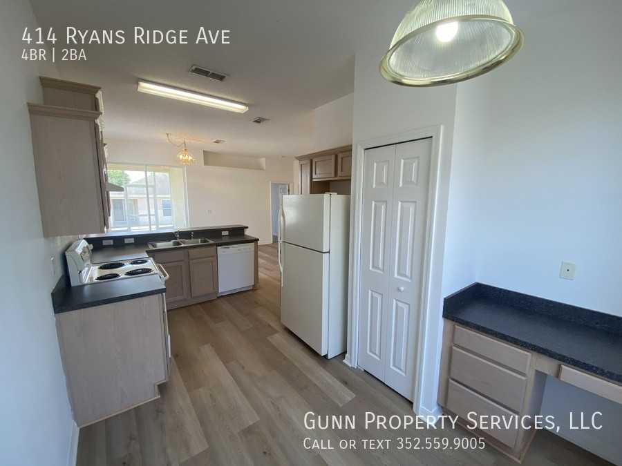414 Ryans Ridge Ave - Photo 5 of 19