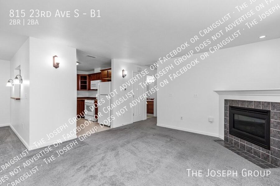 815 23rd Ave S #B1 - Photo 4 of 33