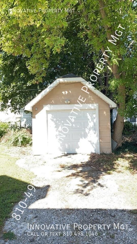 1908 University Ave - Photo 3 of 50