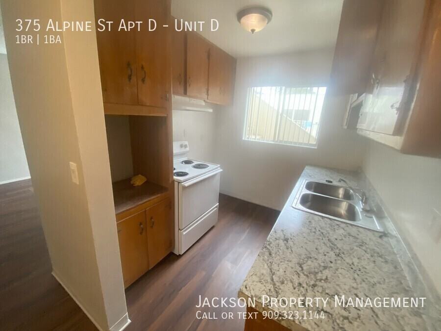 375 Alpine St Apt D #D - Photo 4 of 10