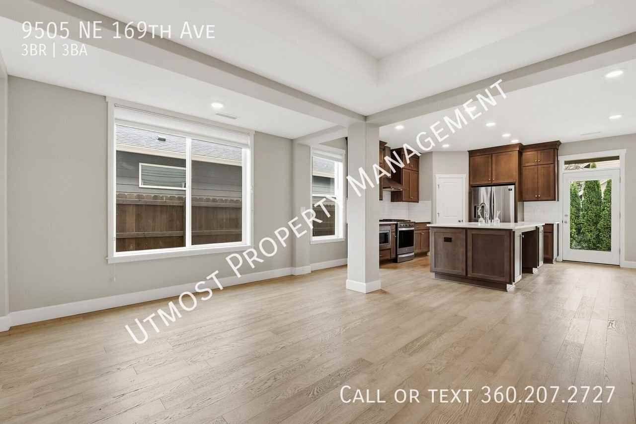 9505 Ne 169th Ave - Photo 5 of 11