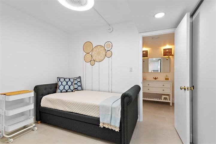3500 Galt Ocean Drive - Photo 7 of 8