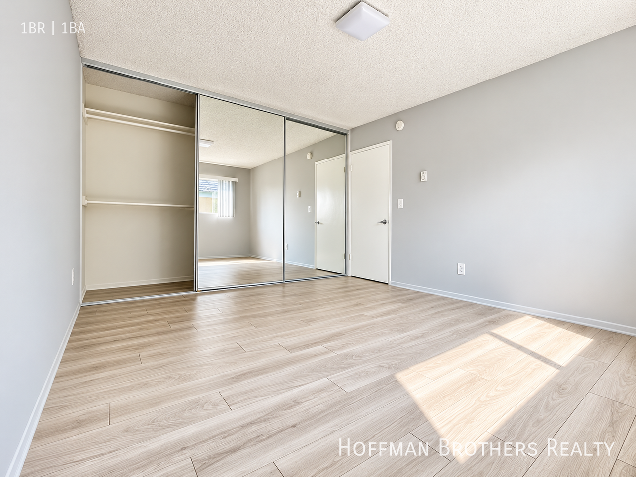 3339 S Canfield Ave #211 - Photo 5 of 9