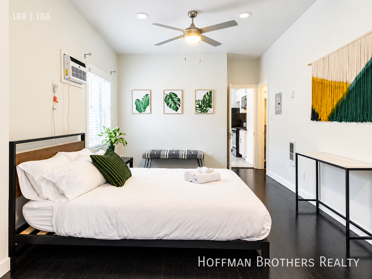 1806 Washington Way #C - Photo 5 of 21