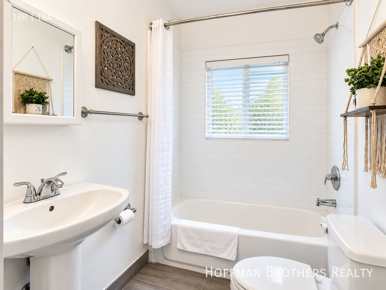 1806 Washington Way #C - Photo 6 of 21