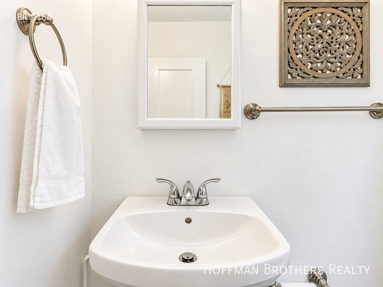 1806 Washington Way #C - Photo 7 of 21