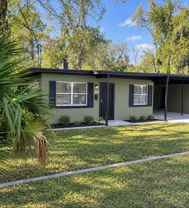 4520 Fairview St #NA - Photo 1 of 1