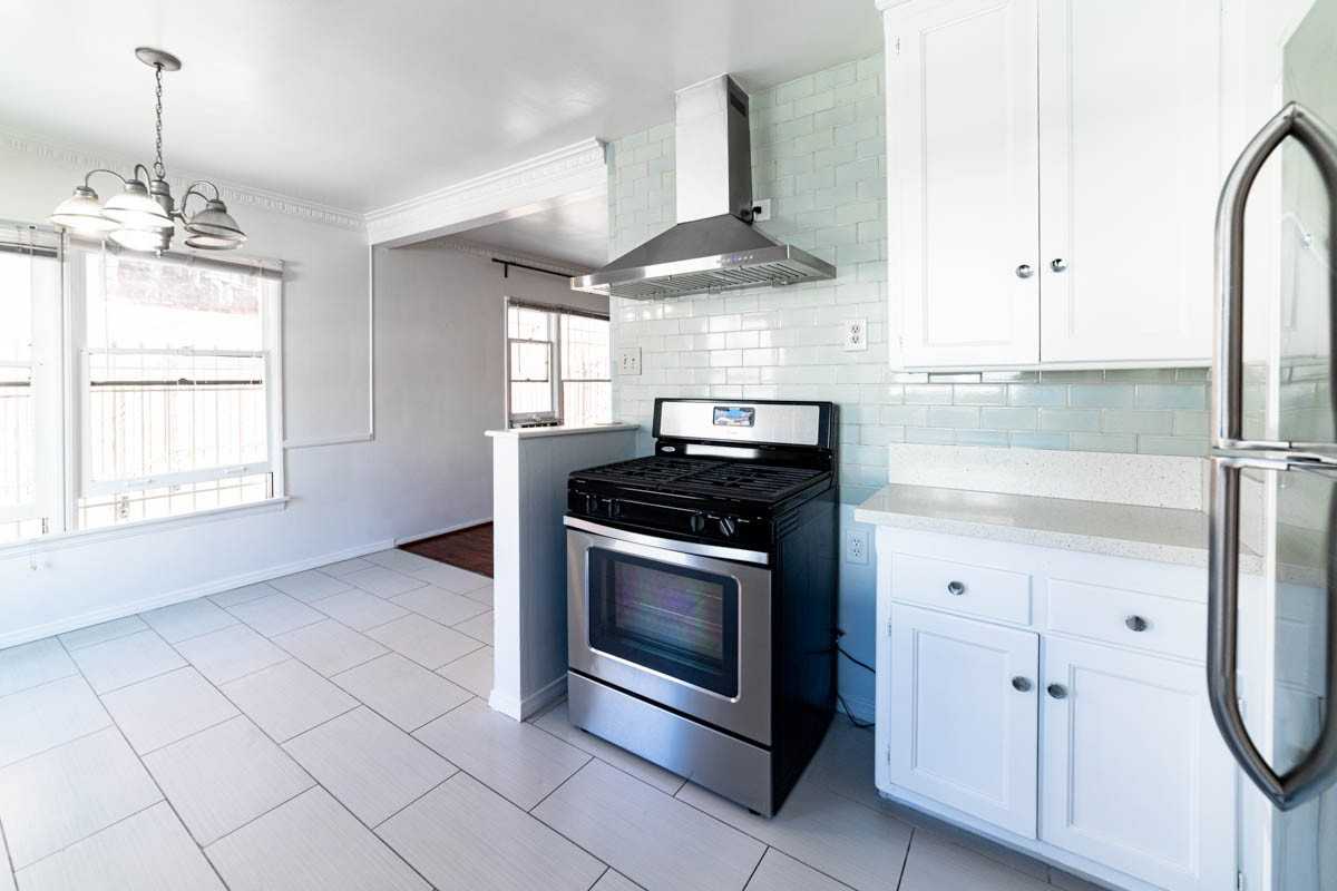 333 S Gramercy Pl #5 - Photo 3 of 14