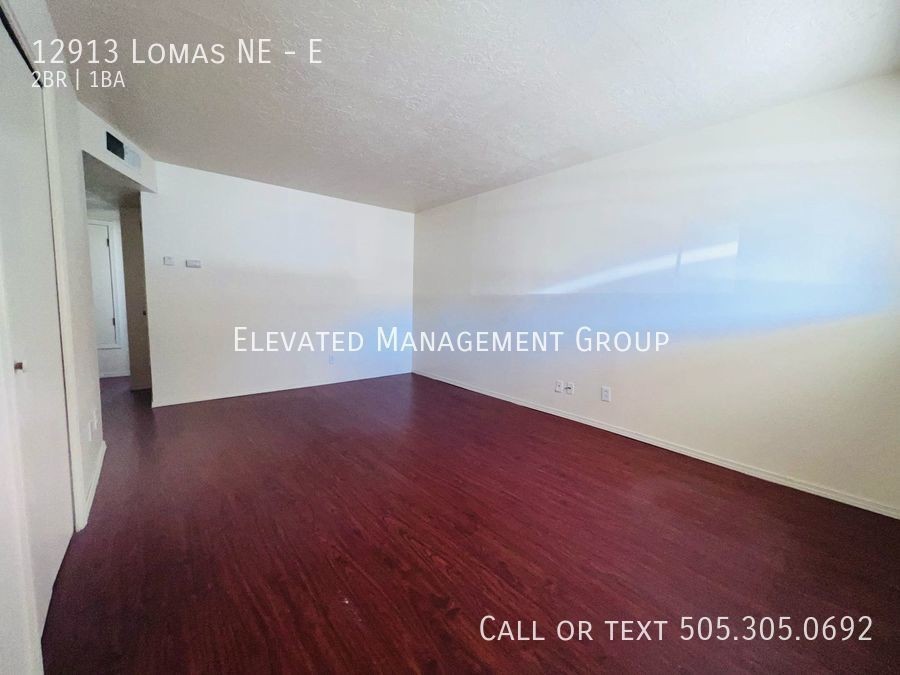 12913 Lomas Blvd Ne #E - Photo 2 of 17