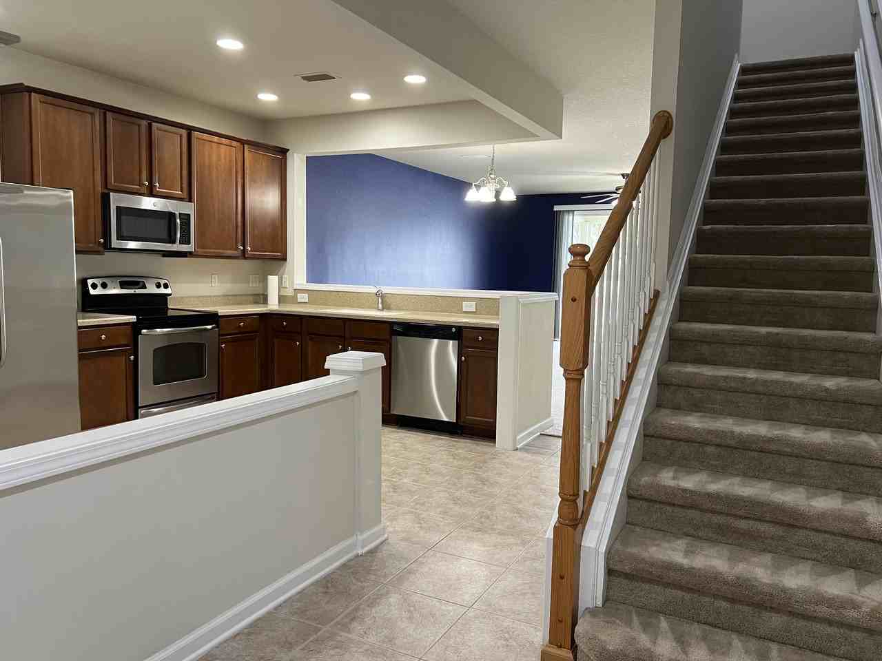 13435 English Peak Ct #13435 - Photo 5 of 48