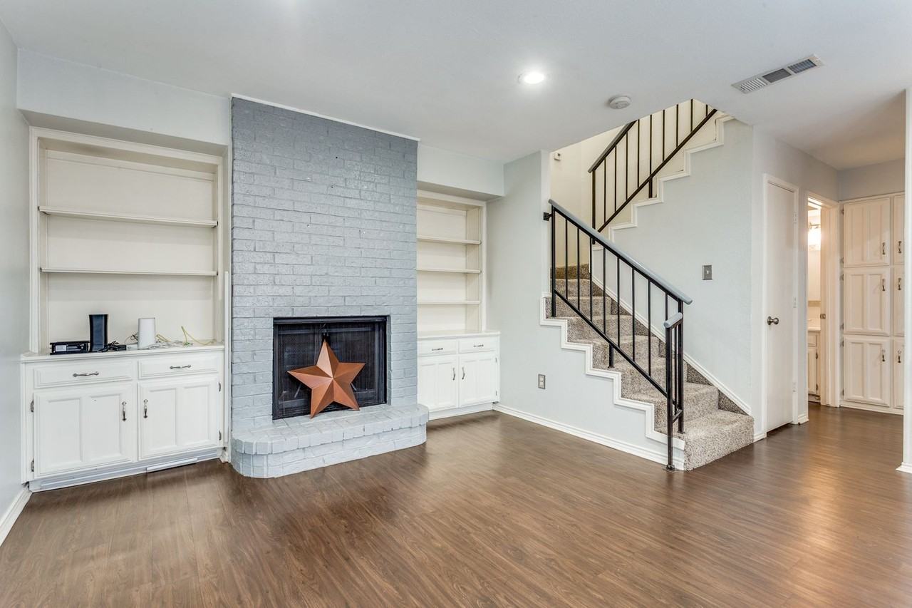 2805 Meadow Park Dr. - 2805 Meadow Park Dr. #C - Photo 3 of 16