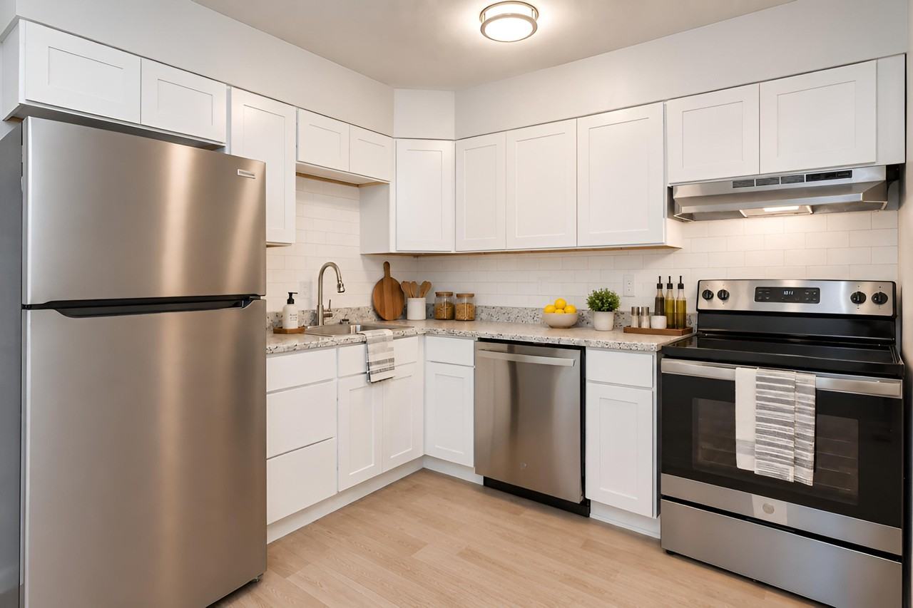 Ashley Woods Apartments - Photo 6 of 21