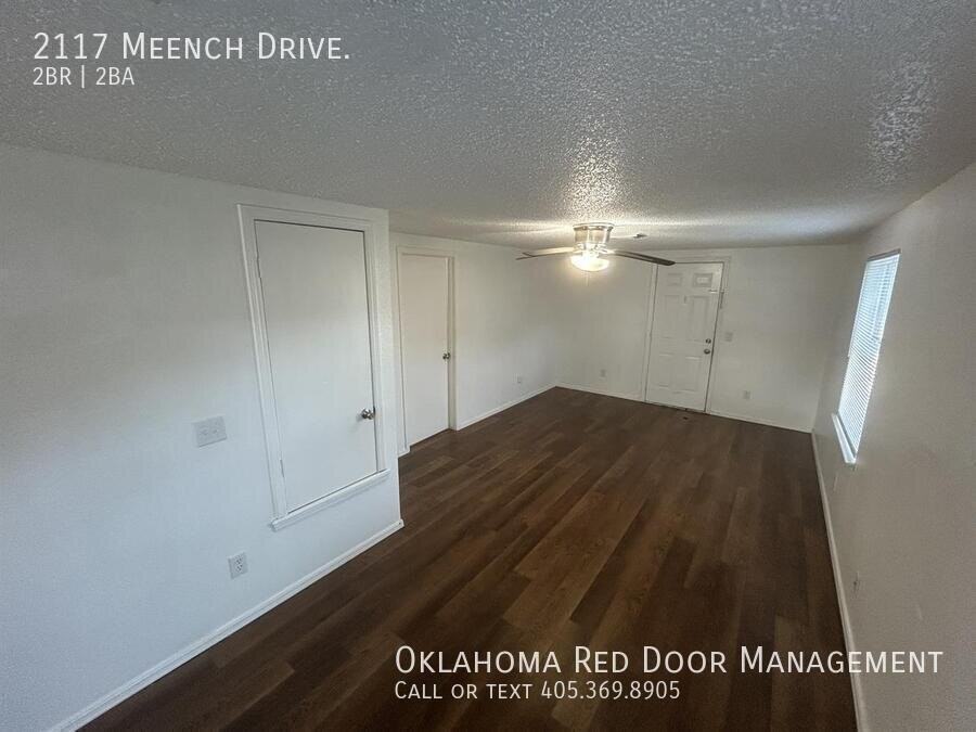 2117 Meench Dr - Photo 2 of 20