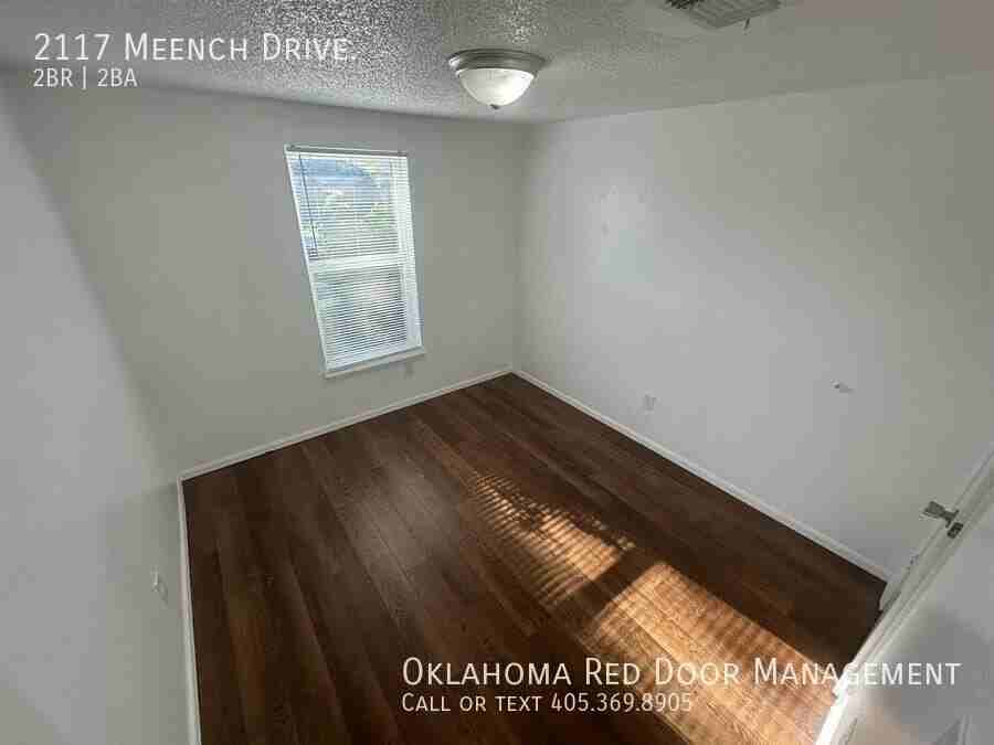 2117 Meench Dr - Photo 4 of 20