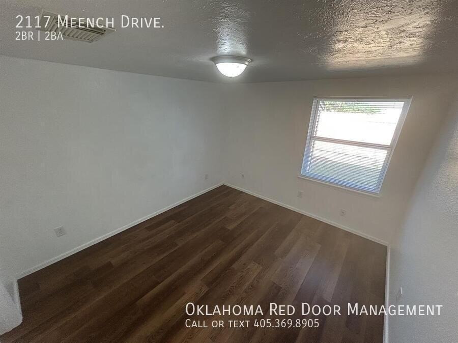 2117 Meench Dr - Photo 6 of 20