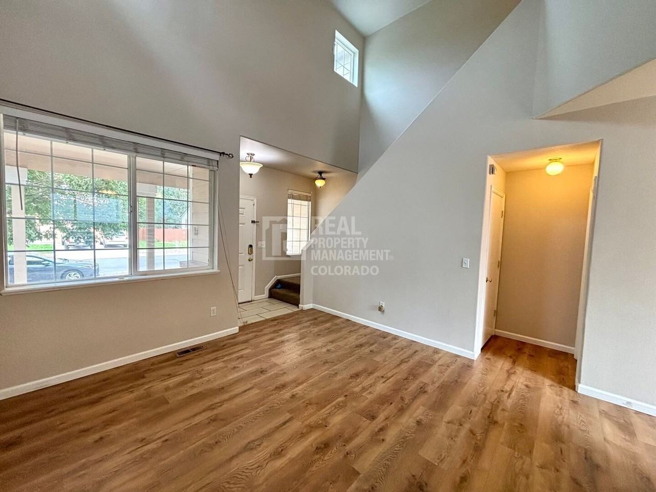 4691 Canyon Wren Ln - Photo 4 of 18