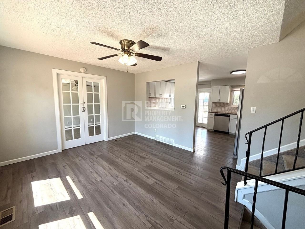 2886 Monica Dr W - Photo 2 of 24