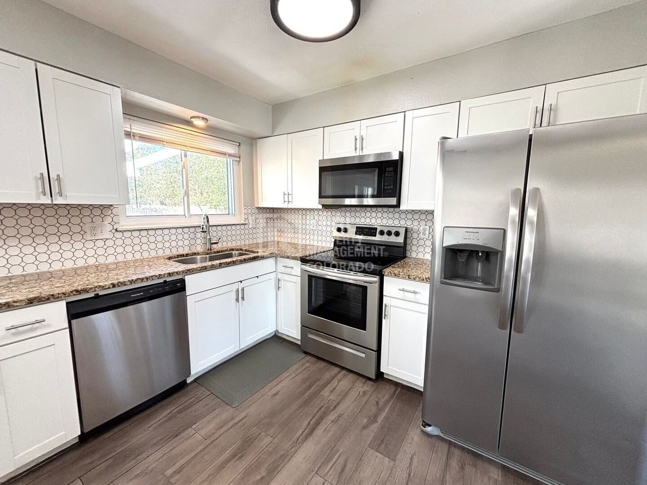 2886 Monica Dr W - Photo 5 of 24