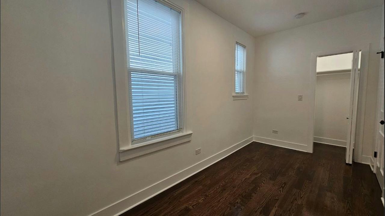 2541 North Southport Avenue, Unit 2R - Photo 7 of 18