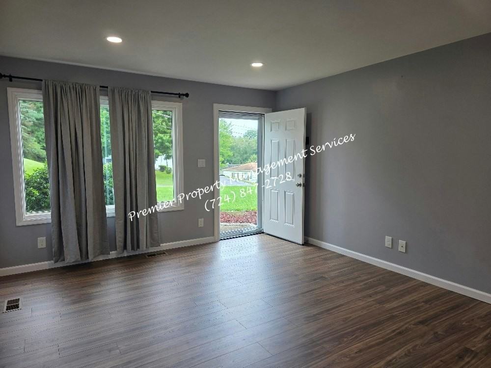 116 Sunflower Road - Photo 2 of 22
