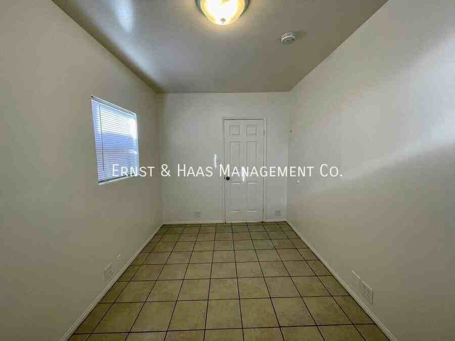 1229 E South St - Photo 6 of 12