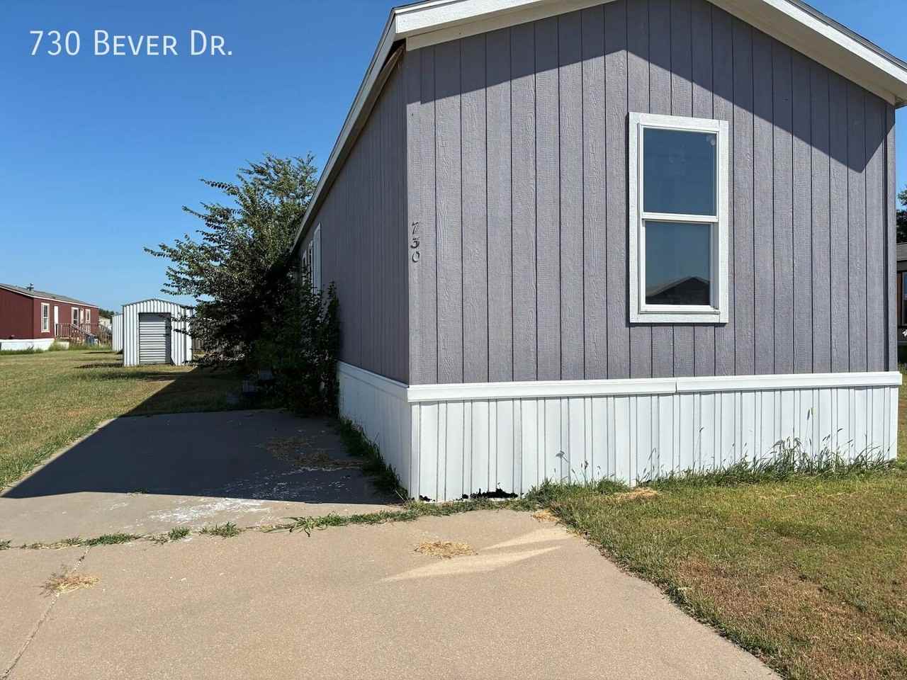 730 Bever Dr - Photo 4 of 15