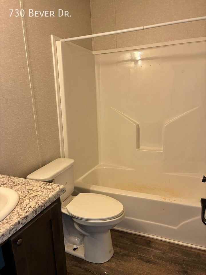 730 Bever Dr - Photo 7 of 15