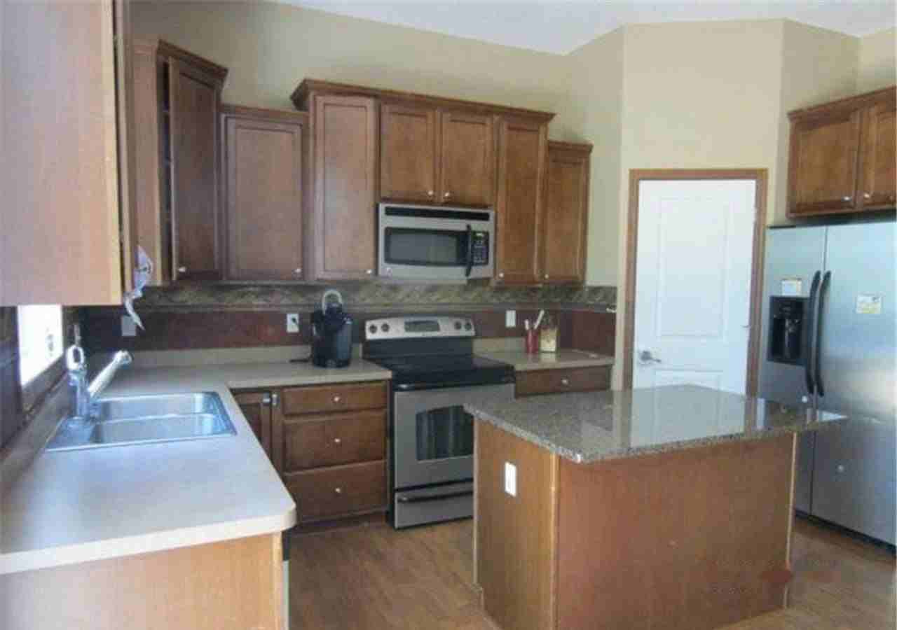 5073 Dunkirk Place North - Photo 2 of 10