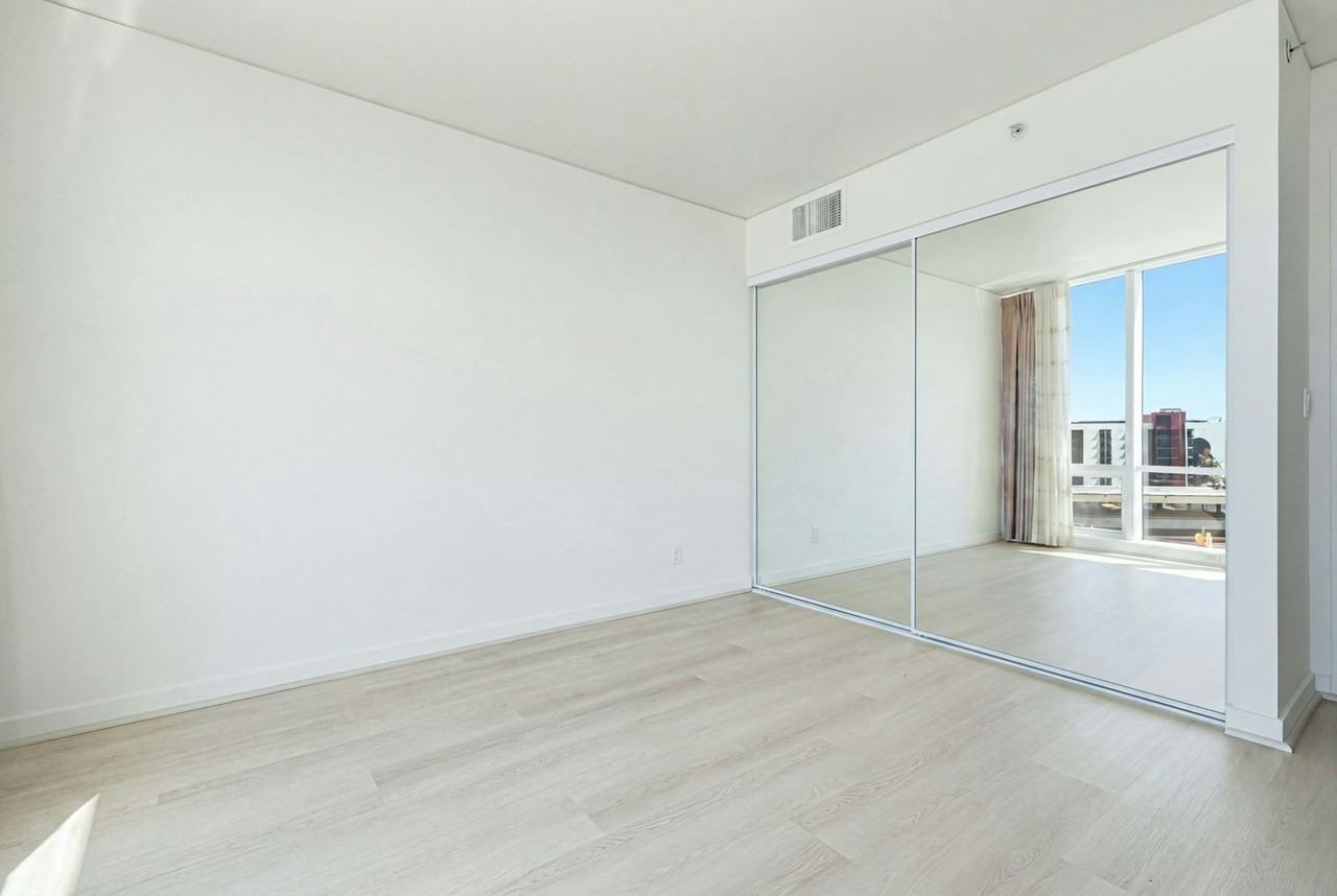 1288 Kapiolani Boulevard, Unit 1104 - Photo 3 of 29