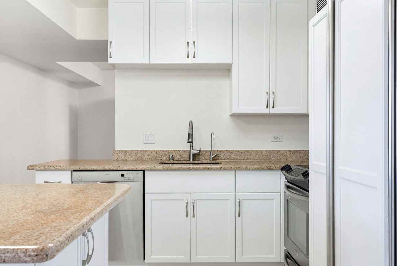 1288 Kapiolani Boulevard, Unit 1104 - Photo 7 of 29